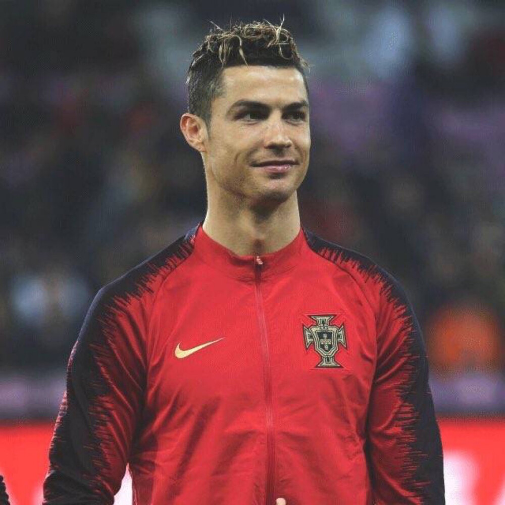 名宿：我不会让弗拉泰西当替补，任何比赛任何对手他都能进球（名宿：我绝不让弗拉泰西坐板凳，他能在任何比赛对任何对手进球）