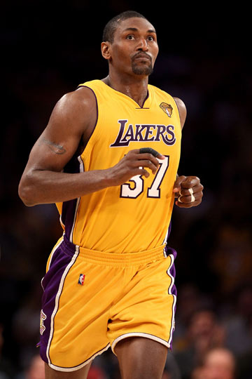 魔鬼主场！广厦新赛季主场3连胜，上赛季22胜1负（广厦主场依旧恐怖：新赛季主场3连胜，上一季22胜仅1负）