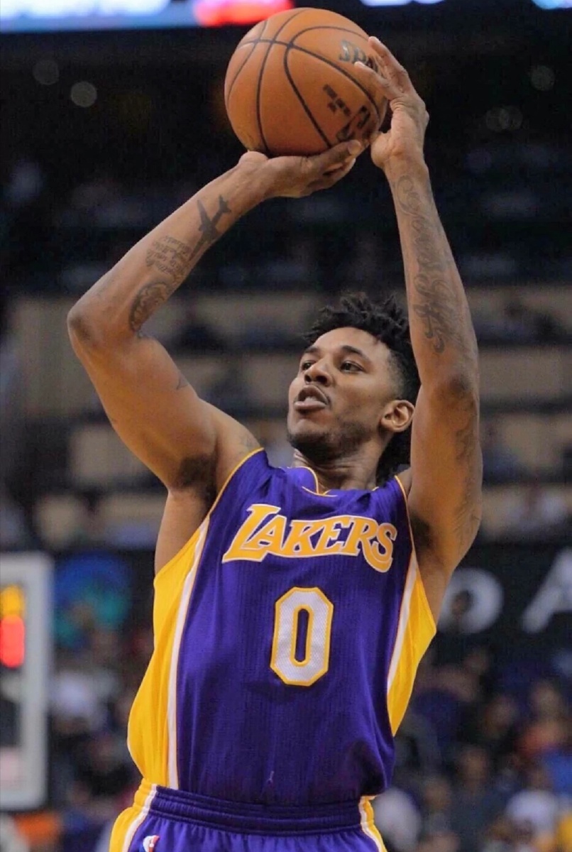 2026世界杯梅西有望超越克洛泽，因差距仅3球且小组赛好签，有望打破历史射手王纪录。（2026世界杯：梅西距克洛泽仅3球，小组利好助其冲击历史射手王）