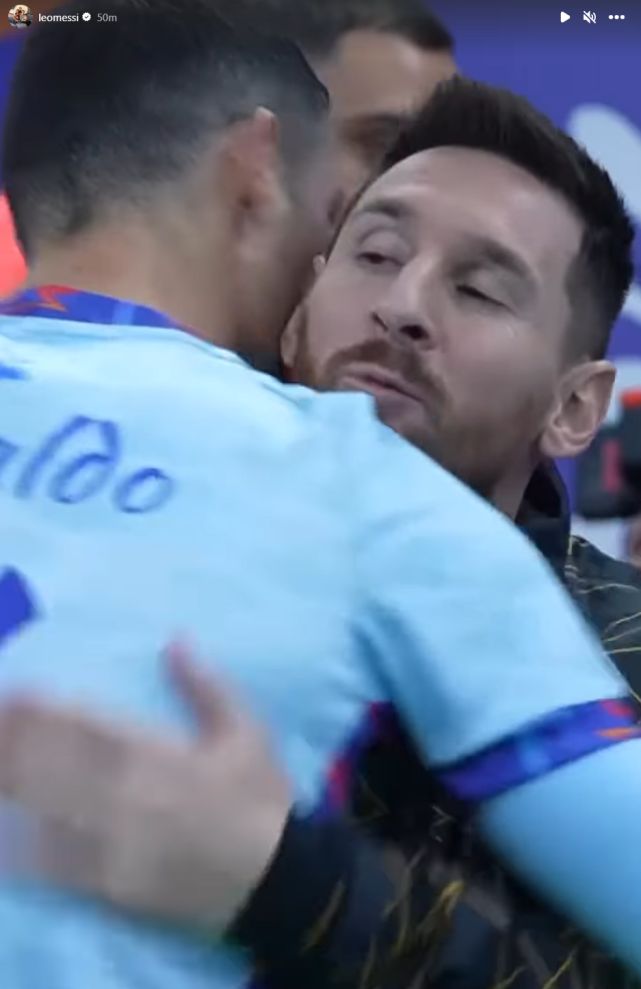 西甲最新积分榜：巴萨4分优势领先皇马居首，马竞黄潜紧随（西甲积分榜更新：巴萨以4分优势力压皇马登顶，马竞与黄潜紧追其后）