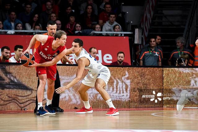 猛龙主帅：英格拉姆得到了想要的机会，我们的问题在防守端（猛龙主教练：英格拉姆如愿获得出手机会，我们的短板在防守端）