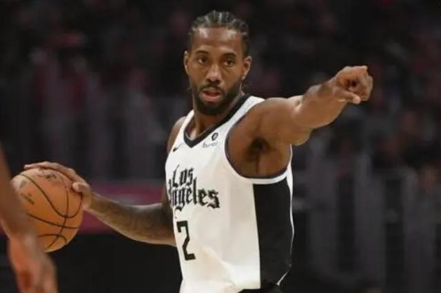 都体：尤文和那不勒斯为蒂亚戈-加布里埃尔和门多萨展开竞争（都体：尤文与那不勒斯竞逐蒂亚戈-加布里埃尔、门多萨）