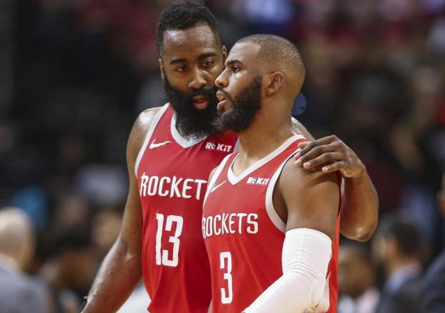 欧冠积分榜分析：各队晋级形势紧张,（欧冠积分形势解读：各队出线压力陡增）