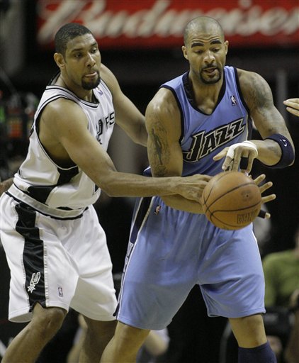 博主透露：戴琳被曝欠球迷钱不还，该球迷目前已病重陷入昏迷（据博主称，戴琳被指拖欠球迷欠款未归还，该球迷已病重昏迷）