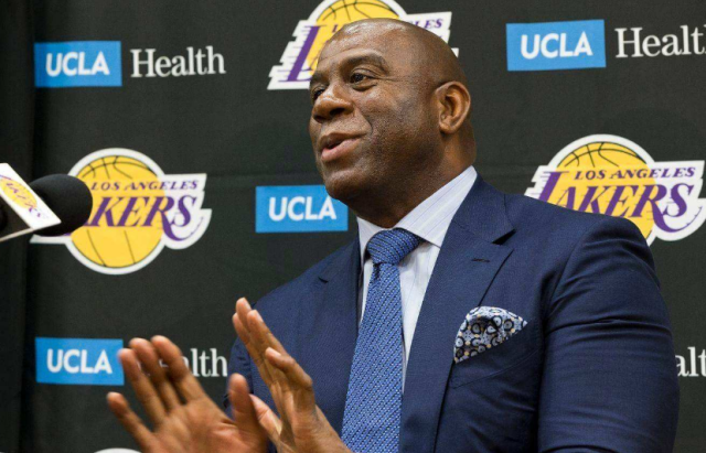 佛罗伦萨开季15轮不胜，上一次出现此情况已经是55年前（佛罗伦萨开局15场未尝胜绩，上次出现已是55年前）