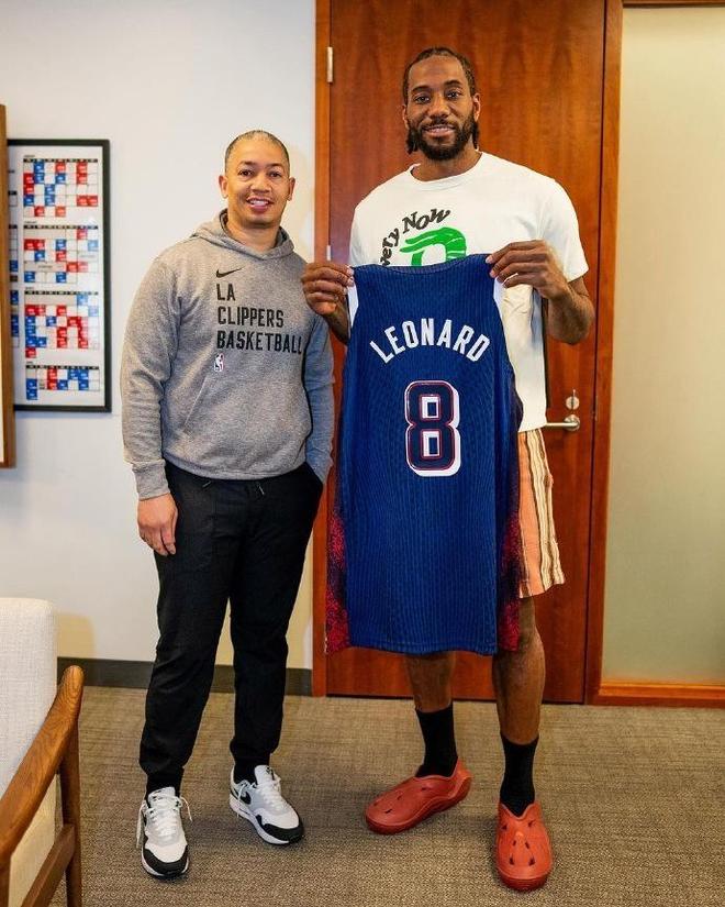 皮奥：我和雷特吉相处得非常好，他是一个非常全面的前锋（皮奥谈雷特吉：我们配合默契，他是一名全能型前锋）