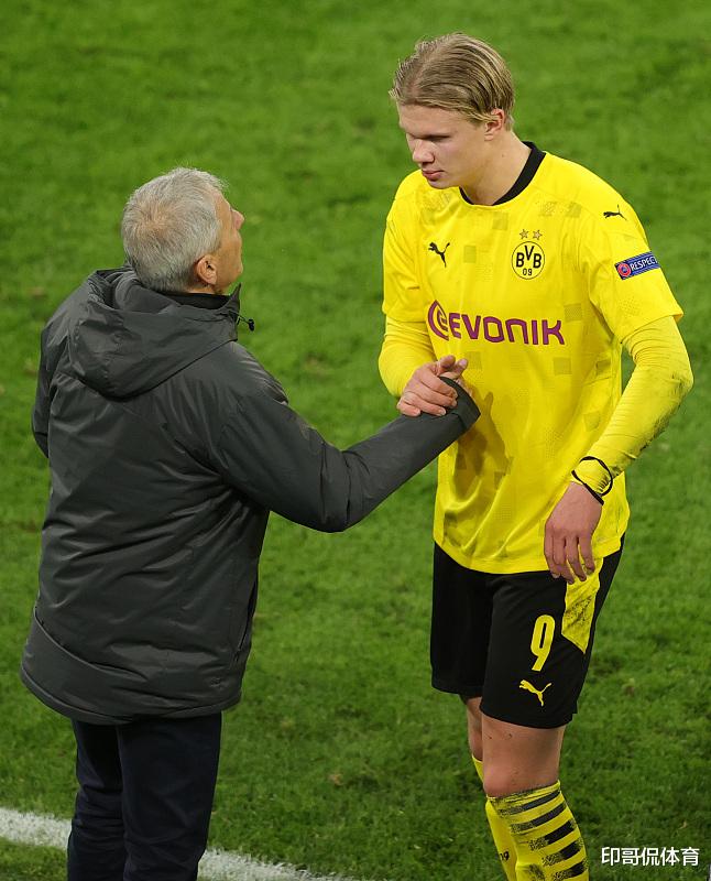 3C：骨上的钢板是我考虑退役原因之一；弗里克说表现好能抽烟（3C坦言骨内钢板让他考虑退役；弗里克：表现好就能抽烟）