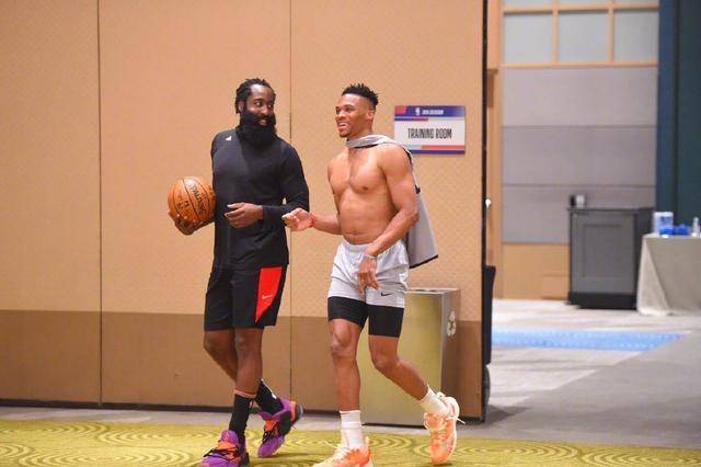 备战2026“苏超”，“浪里马”淮安队已启动球员招募试训（剑指2026苏超，“浪里马”淮安队开启球员招募与试训）