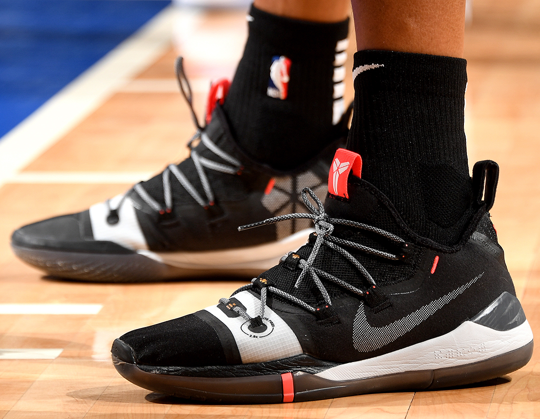 每体：库库离开巴萨因为不被信任，巴尔韦德当时看好米兰达（每体：库库因缺乏信任离开巴萨，巴尔韦德当时更青睐米兰达）