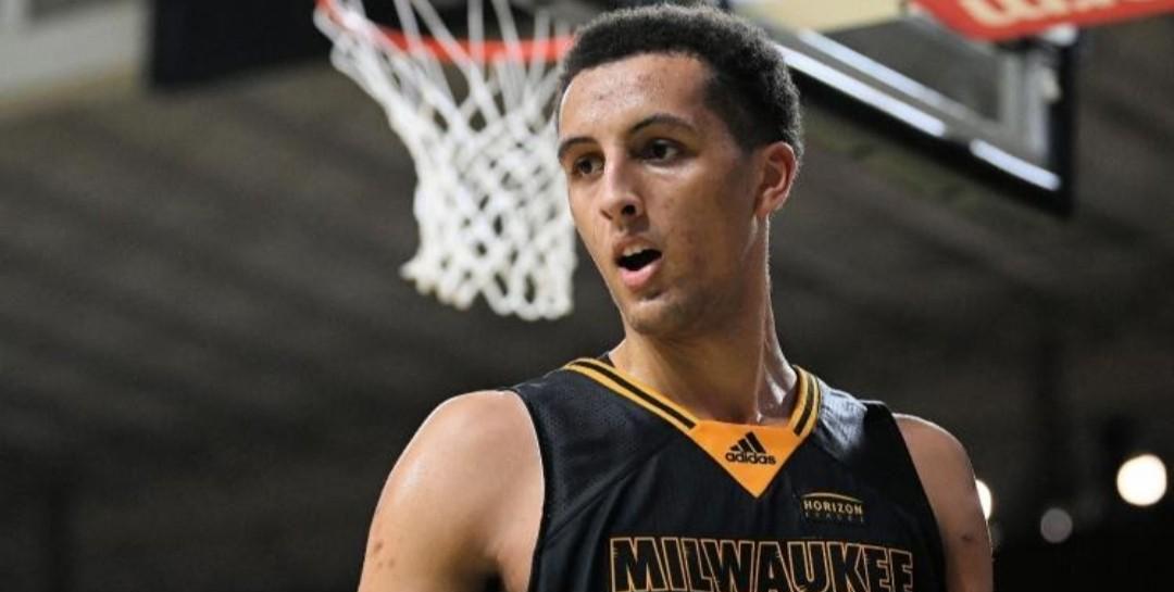 避免附加赛停赛，意媒：染黄的泽林斯基可能轮休波兰末轮比赛（意媒：为规避附加赛停赛风险，染黄的泽林斯基或将轮休波兰末轮）