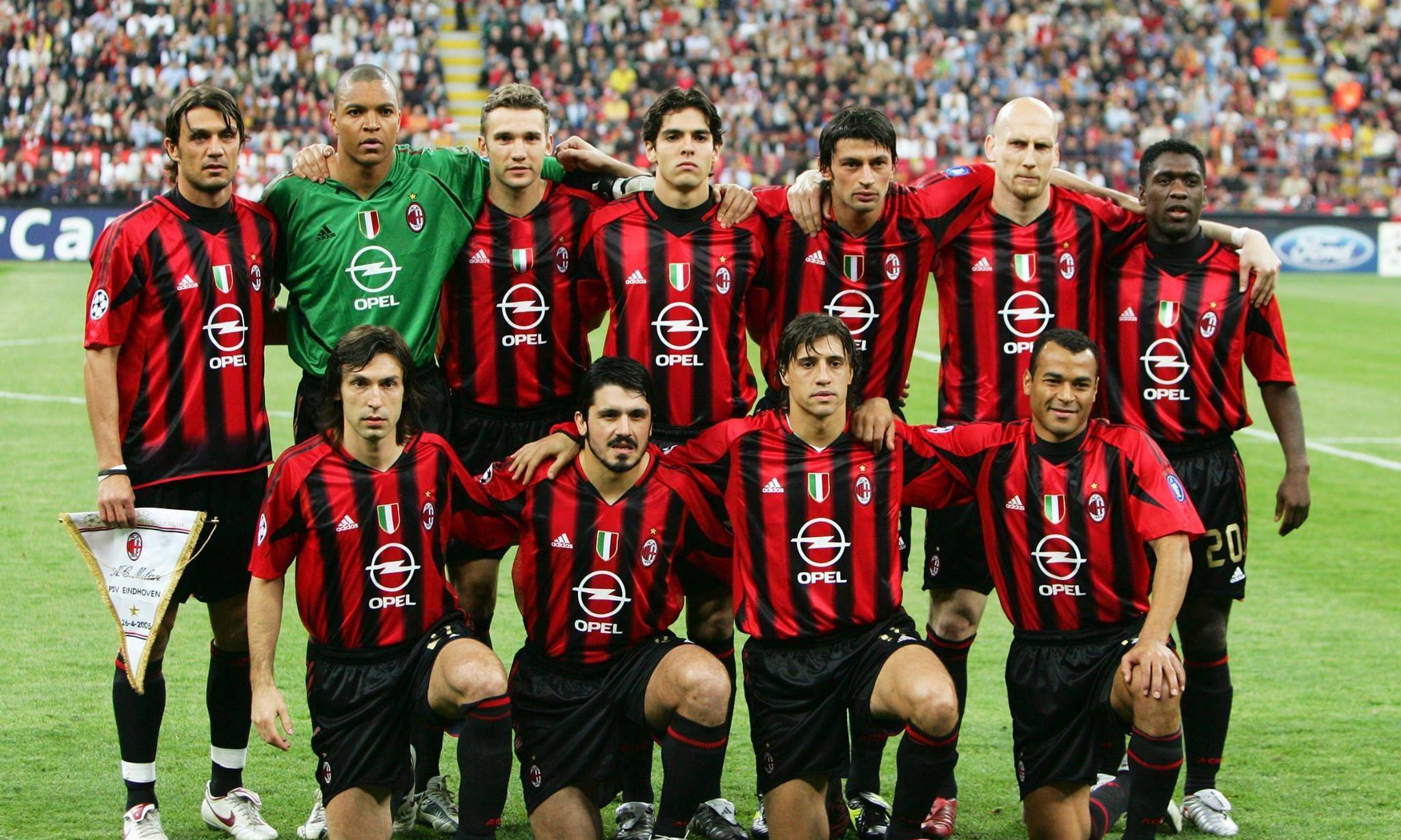 记者：前国门李雷雷有望接替杨智，担任青岛西海岸守门员教练（记者：李雷雷或接替杨智，出任青岛西海岸门将教练）