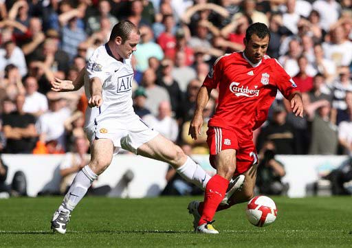 欧冠前瞻：阿贾克斯客战黑马卡拉巴克，能否期盼取得首胜？（欧冠展望：阿贾克斯做客挑战黑马卡拉巴克，首胜能否到来？）