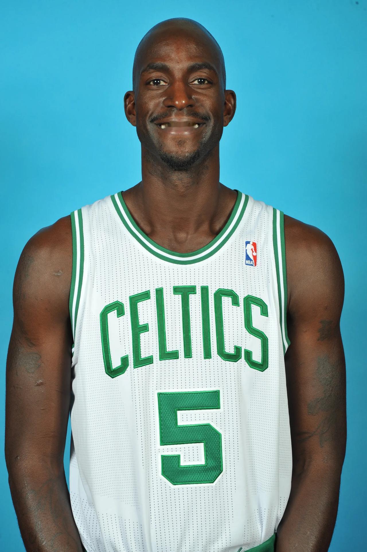 意外！上港又拒绝派最强阵容踢本轮亚冠，至少五名主力无法出战（意外再现：上港本轮亚冠非最强出击，至少五名主力缺阵）